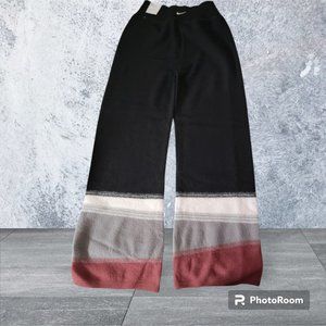 Nike Therma Yoga Pants Women's Size Small DR0273-010